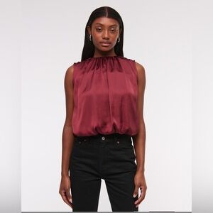 Abercrombie & Fitch Bubble Hem Ruched Satin Top NWT , sz : small